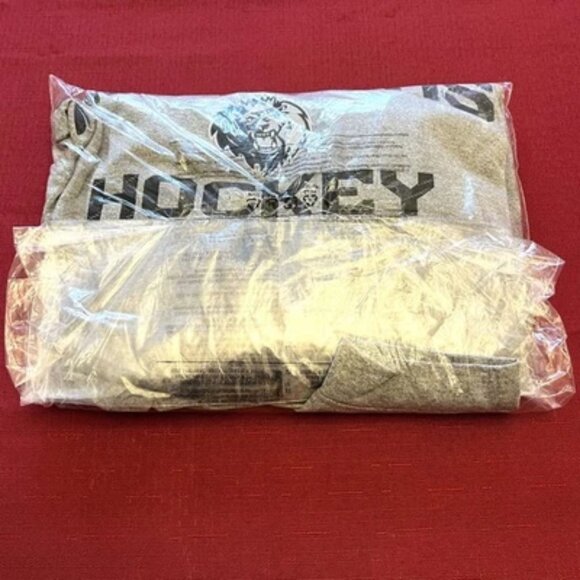Men's Reebok Monarchs Hockey Play Dry Speedwick Gray Tee Shirt Size 2XL - New - Picture 2 of 2